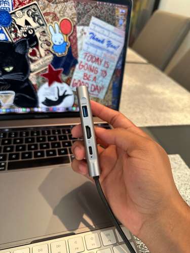 MacBook Pro 2018 + Accesorios 