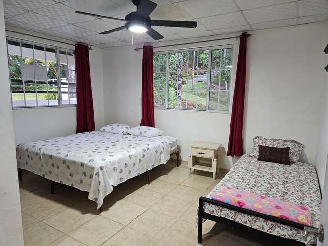 Se vende Casa en Cerro Azul-Negociable
