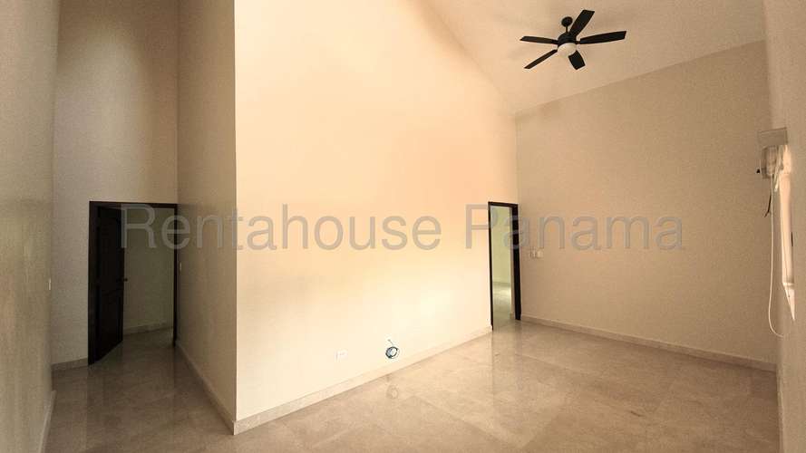 Venta de Casa en Clayton Los Senderos KF
