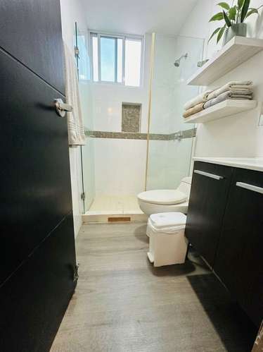 Alquiler de Apartamento Amoblado en Edison Park | PH Elmare | 2 Recámaras | $1,100