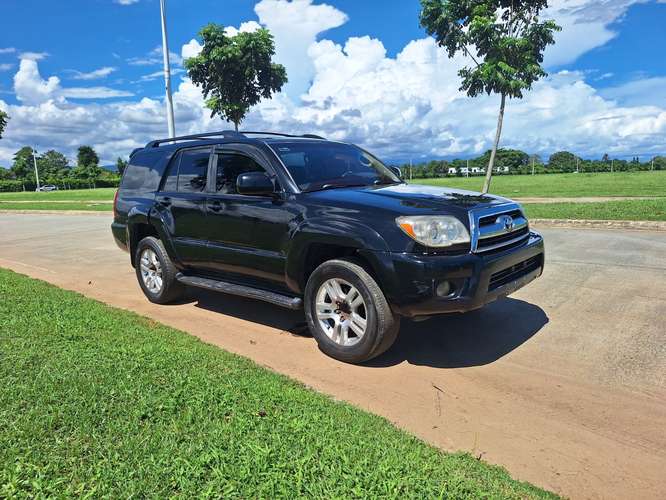 Toyota 4Runner 4x2 2006 todo al dia