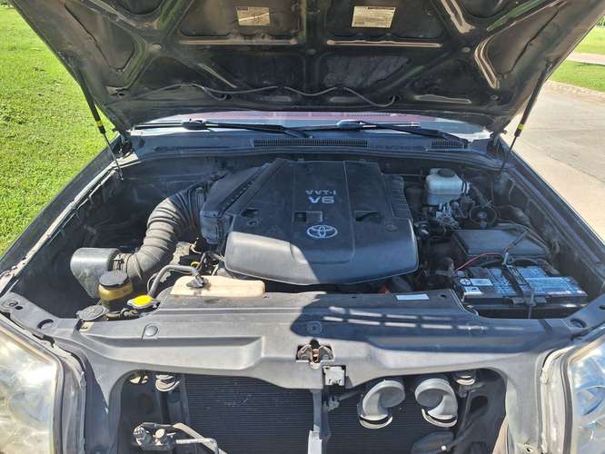 Toyota 4Runner 4x2 2006 todo al dia