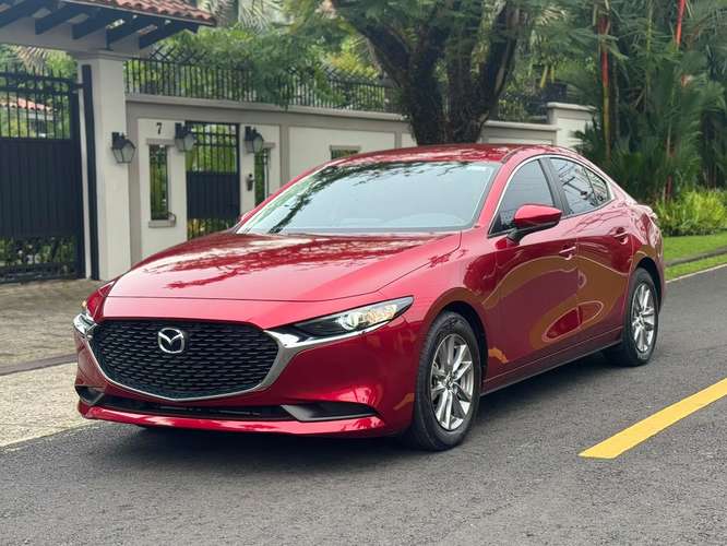 MAZDA 3 AÑO 2025, AUTOMATICO  ~ VERSION SEMI FULL    