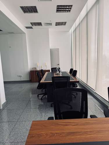 Alquiler de oficina  - Imagen 1