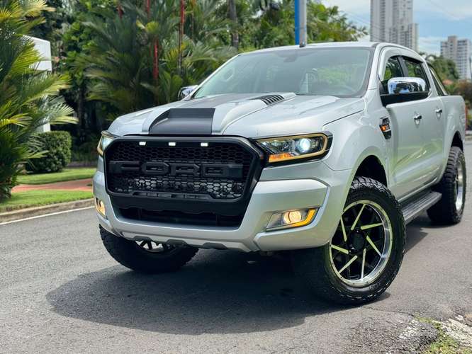 FORD RANGER XLT   AÑO 2019, (MANUAL)    - Imagen 4