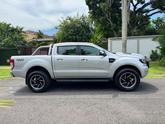 FORD RANGER XLT   AÑO 2019, (MANUAL)    - Imagen 18