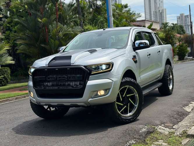FORD RANGER XLT   AÑO 2019, (MANUAL)    - Imagen 5