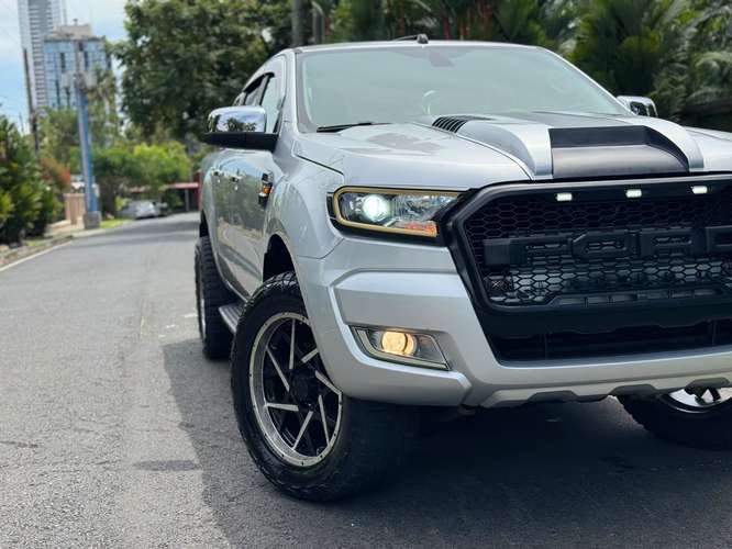 FORD RANGER XLT   AÑO 2019, (MANUAL)    - Imagen 2