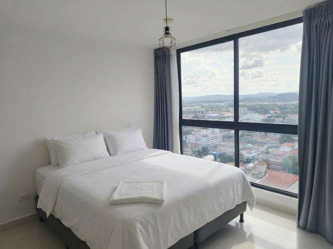 Alquiler Apartamento en Bella Vista cerca de Avenida Balboa  - Imagen 10