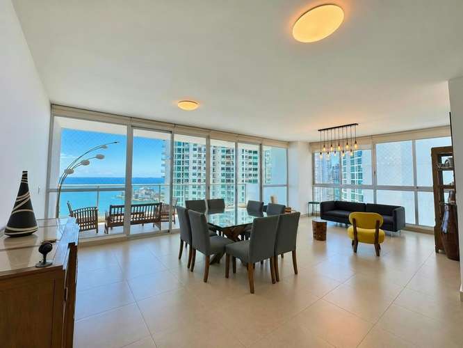Vendo Apto Moderno de 204 m² con Vista al mar en Punta Pacífica - Imagen 1