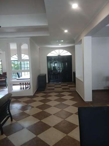 CASA EN ALBROOK I 454 M² I PISCINA + TERRAZA I REMODELADA - Imagen 4