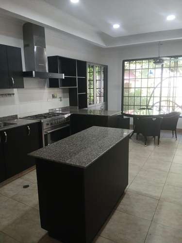 CASA EN ALBROOK I 454 M² I PISCINA + TERRAZA I REMODELADA - Imagen 5