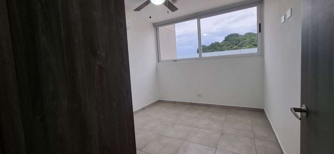 APARTAMENTO EN ALQUILER EN BRISAS DEL GOLF | TERRAZA DE 100 M² | $1,000 - Imagen 12