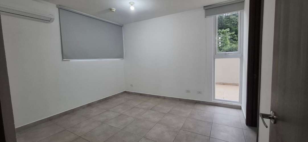 APARTAMENTO EN ALQUILER EN BRISAS DEL GOLF | TERRAZA DE 100 M² | $1,000 - Imagen 14