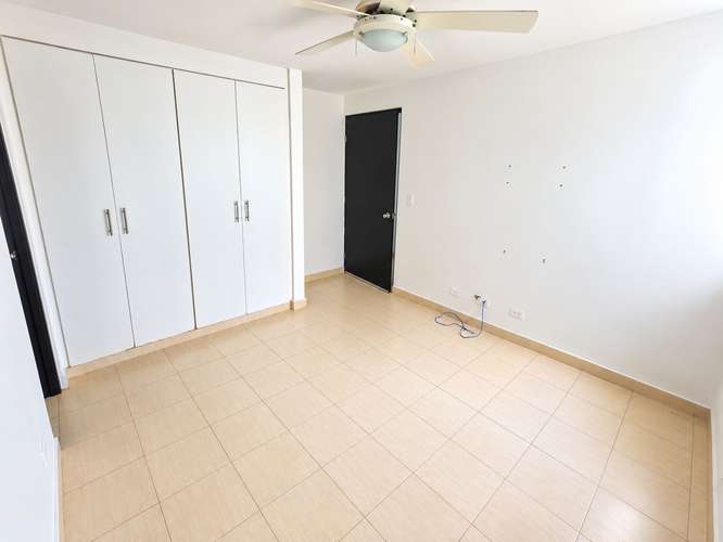 OPORTUNIDAD APARTAMENTO EN PLAZA EDISON - Imagen 11