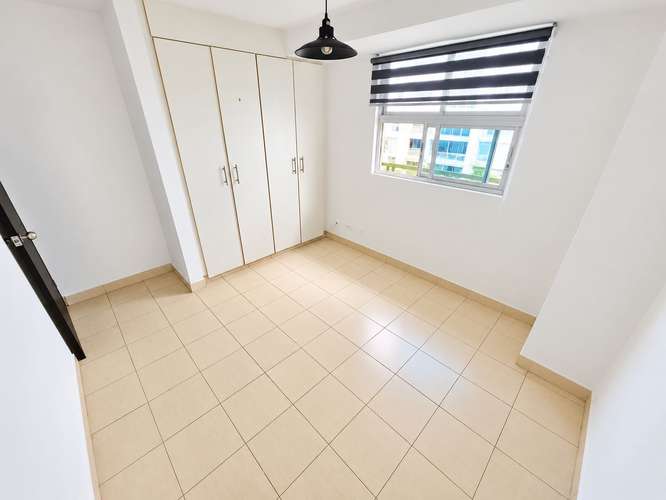 OPORTUNIDAD APARTAMENTO EN PLAZA EDISON - Imagen 7