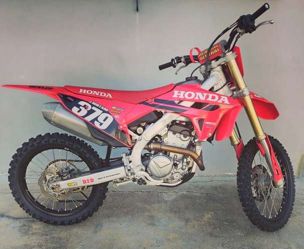 Vendo Moto Honda CRF250R Año 2023