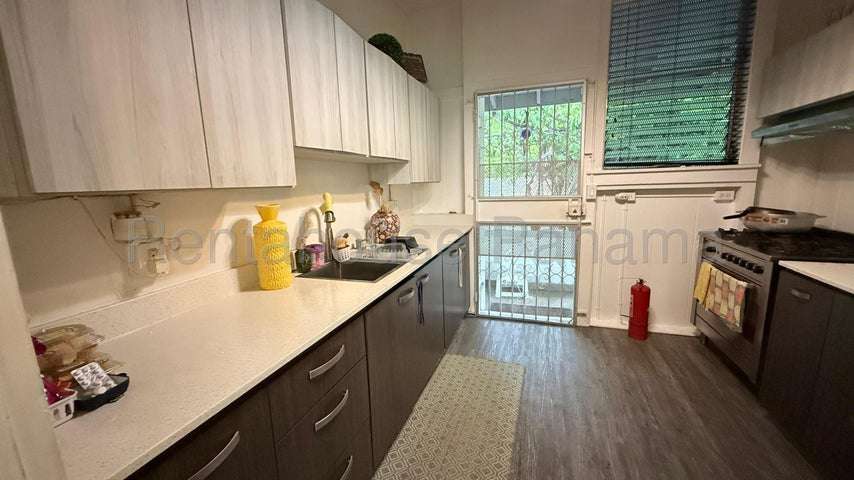 Venta de casa dúplex en Balboa, Ancón * - Imagen 4
