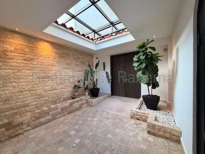 Casa en Alquiler en Santa Maria JG - Imagen 4