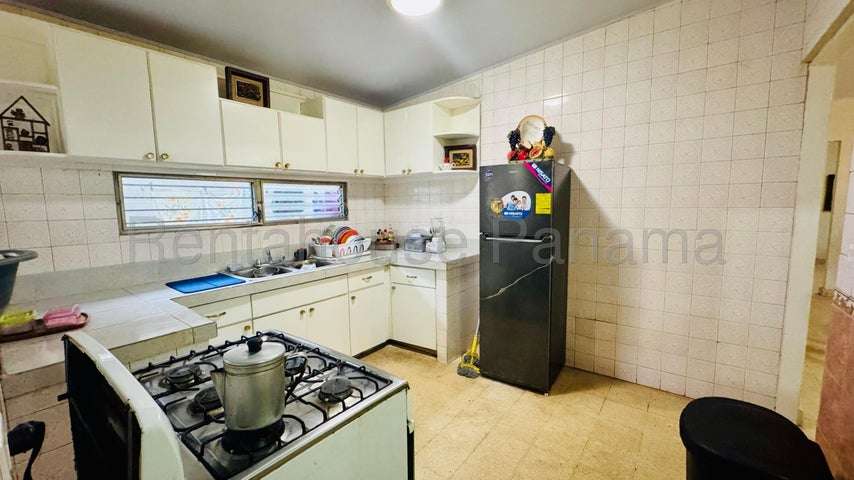 Venta de casa en Chanis * - Imagen 7