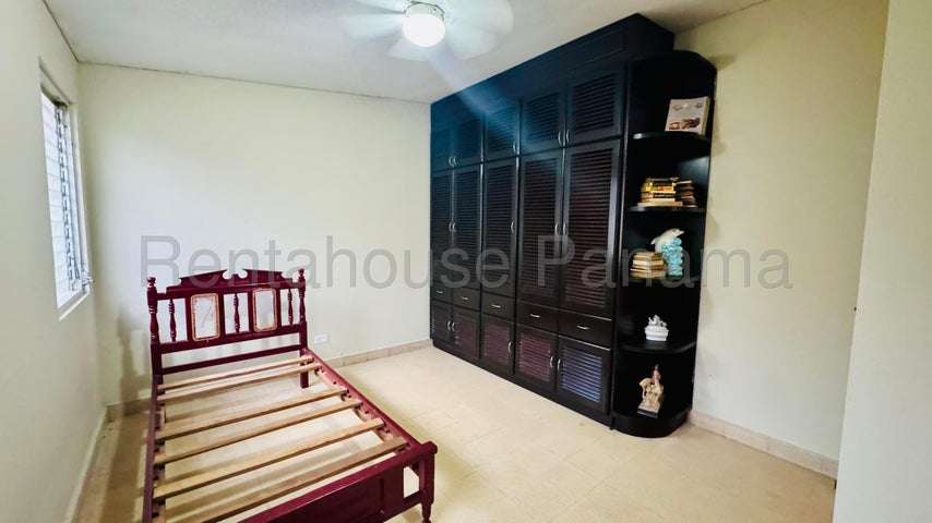 Venta de casa en Chanis * - Imagen 14