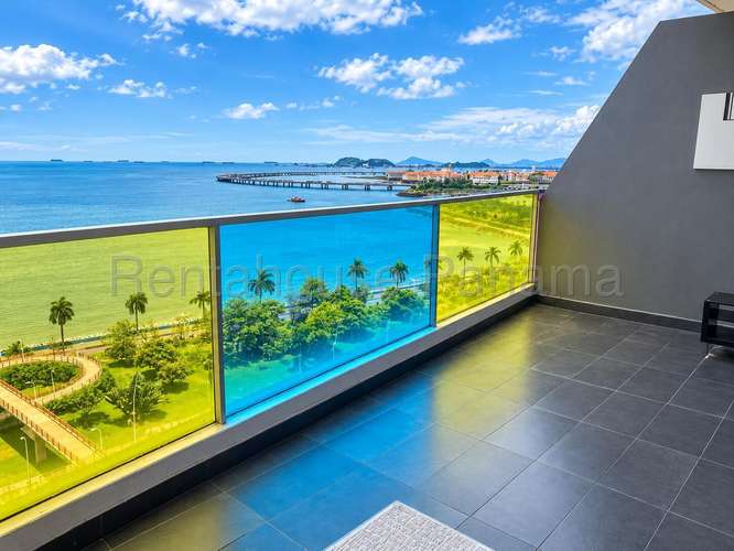 Apartamento en Venta en Avenida Balboa. PH ELEMENT. 27LDC3076