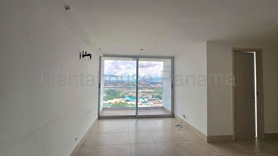 Apartamento en Venta en Ricardo J Alfaro. PH SKY POINT. 27LDC3067