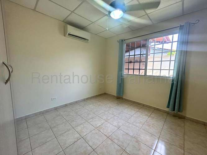 Venta de Casa Tocumen Hacienda Santa Fe | 3 Recámaras 2 Parking Cerca del Aeropuerto