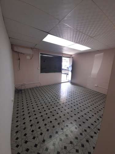 Local en Obarrio. 60mts 1b 2est $750.00 - Imagen 2