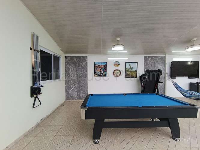 VENDO Casa Remodelada con PISCINA en Brisas del Golf. 367m2 MAG