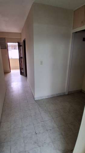 Edificio Campo Alegre. 60mts 3r 1b VACIO $600.00 - Imagen 3