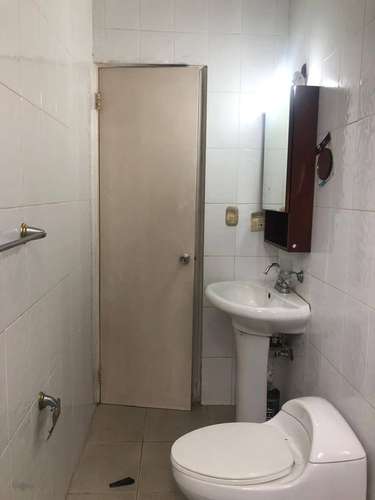 VENDO APARTAMENTO EN MIRAFLORES BETANIA, 3R, 2B, 2 BALCONES, PISCINA! - Imagen 11