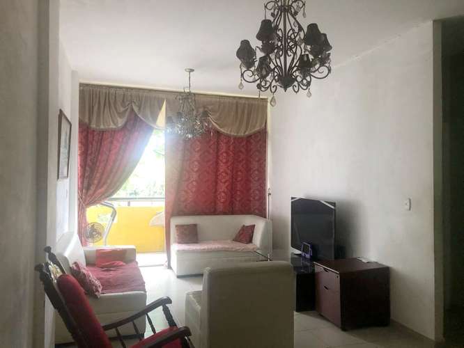 VENDO APARTAMENTO EN MIRAFLORES BETANIA, 3R, 2B, 2 BALCONES, PISCINA! - Imagen 2