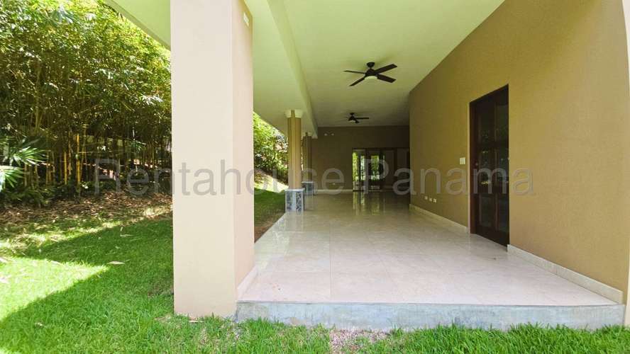 Casa en Venta Clayton 27EPP3033