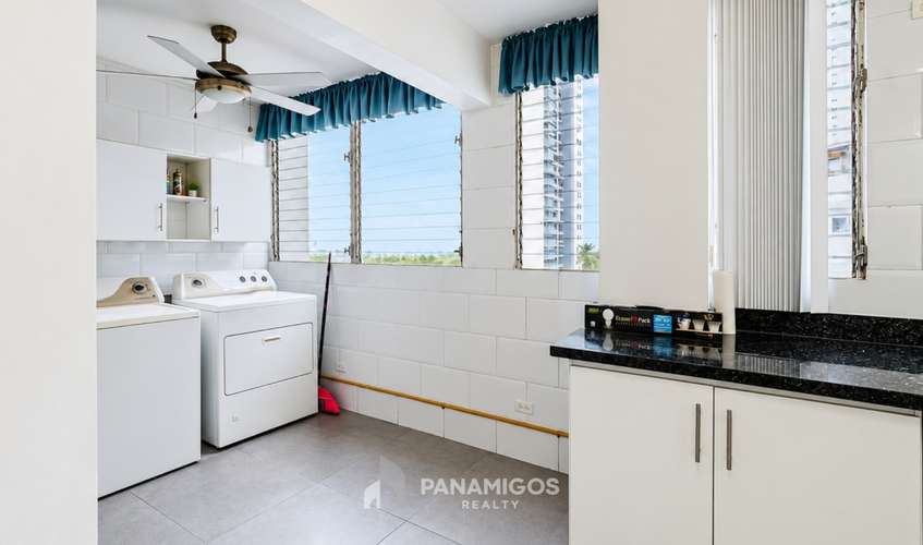 Amplio Apartamento en Alquiler en PH St. Angelo, Coco del Mar - Imagen 11