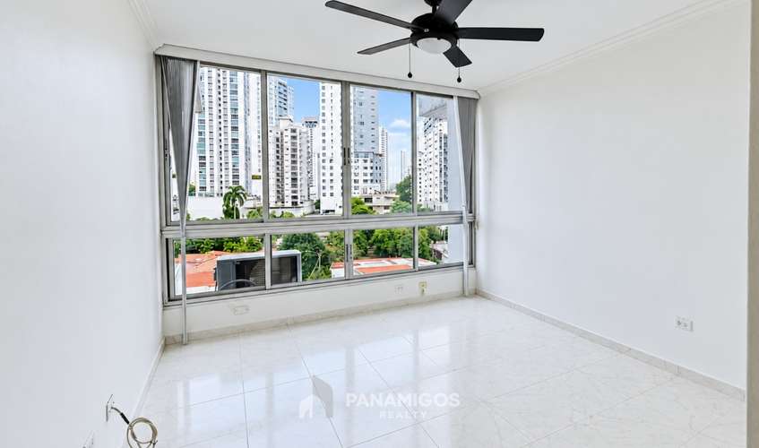 Amplio Apartamento en Alquiler en PH St. Angelo, Coco del Mar - Imagen 4
