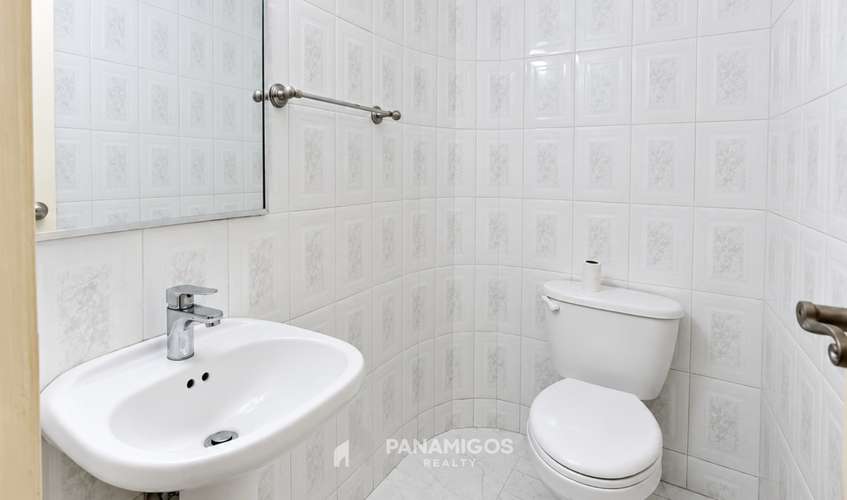 Amplio Apartamento en Alquiler en PH St. Angelo, Coco del Mar - Imagen 14