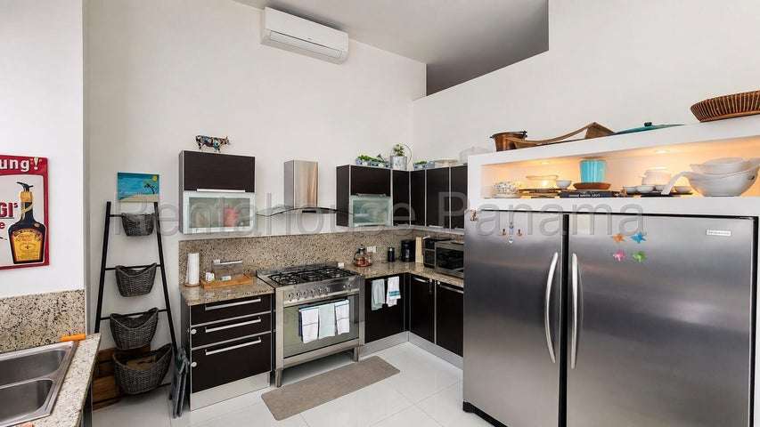 Casa en venta en PH Bianco Loft, Altos del Golf IH27-960