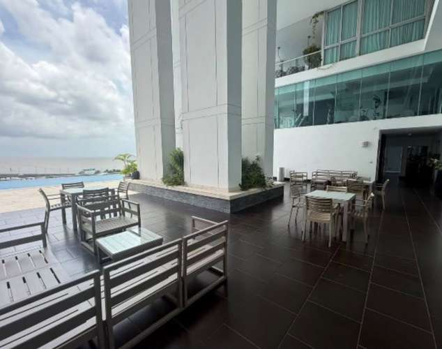 Apartamento amoblado en venta en Ocean Sky – Coco del Mar