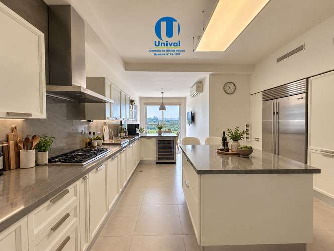 Venta en PISO BAJO de Apartamento en Santa María - P.H. The Reserve - Imagen 1