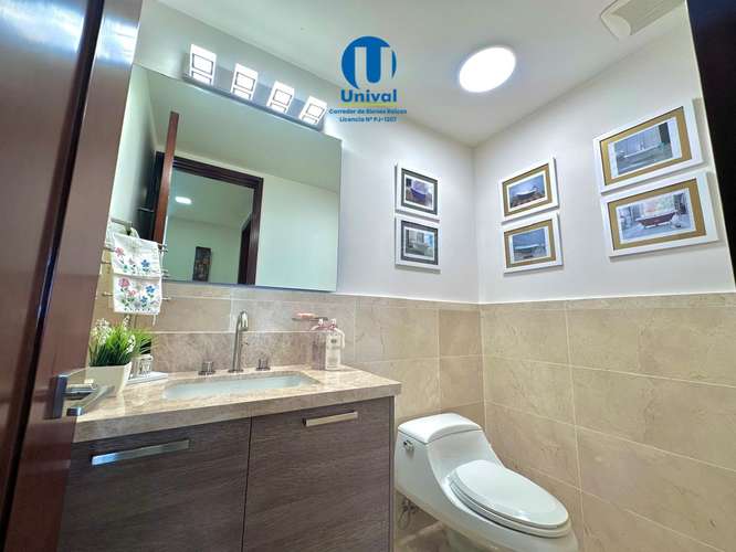 Venta en PISO BAJO de Apartamento en Santa María - P.H. The Reserve - Imagen 9