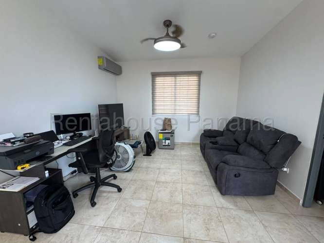 Venta de Casa en Las Cumbres – Vistas del Lago