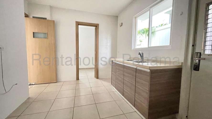 Venta de Casa en Brisas Del Golf – Victoria