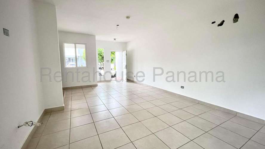 Venta de Casa en Brisas Del Golf – Victoria