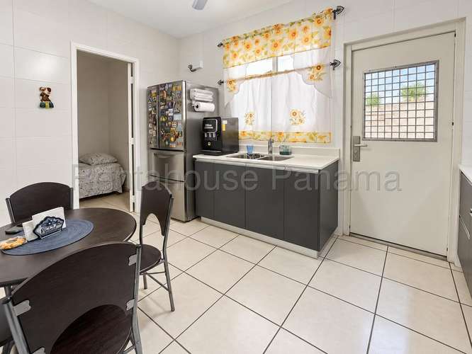 Venta de Casa en Paseo del Norte – Augusta - Imagen 10