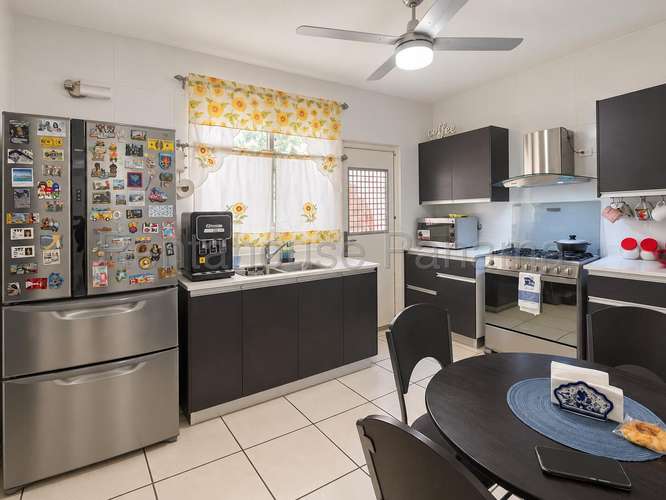 Venta de Casa en Paseo del Norte – Augusta - Imagen 9