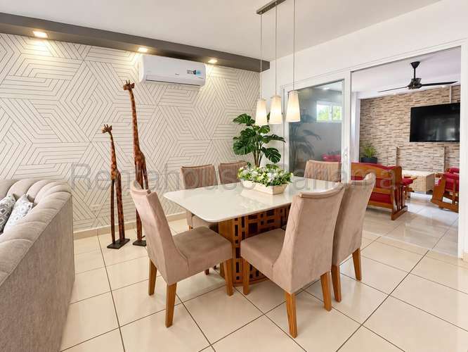 Venta de Casa en Paseo del Norte – Augusta - Imagen 4