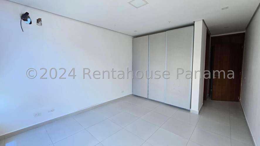 Venta de amplio Apartamento en PH Marbella 47 | Reposeído - ¡Precio Negociable! 27LGG3063 - Imagen 18