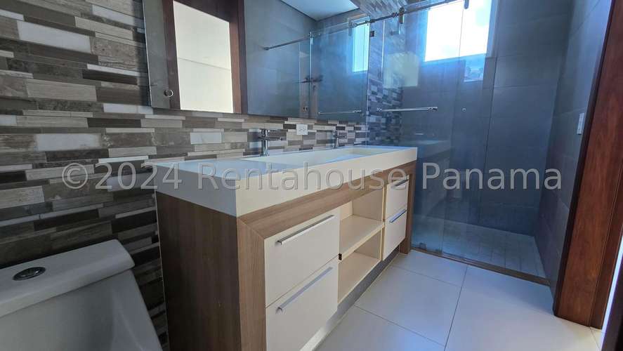 Venta de amplio Apartamento en PH Marbella 47 | Reposeído - ¡Precio Negociable! 27LGG3063 - Imagen 16