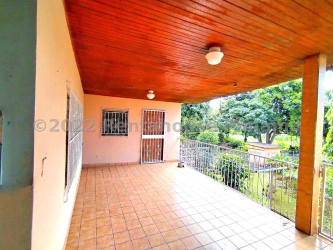 Venta de Casa en San Antonio – San Antonio